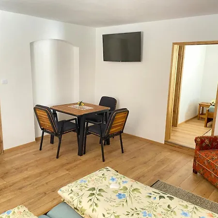 Apartment U Tresne 1 Loket